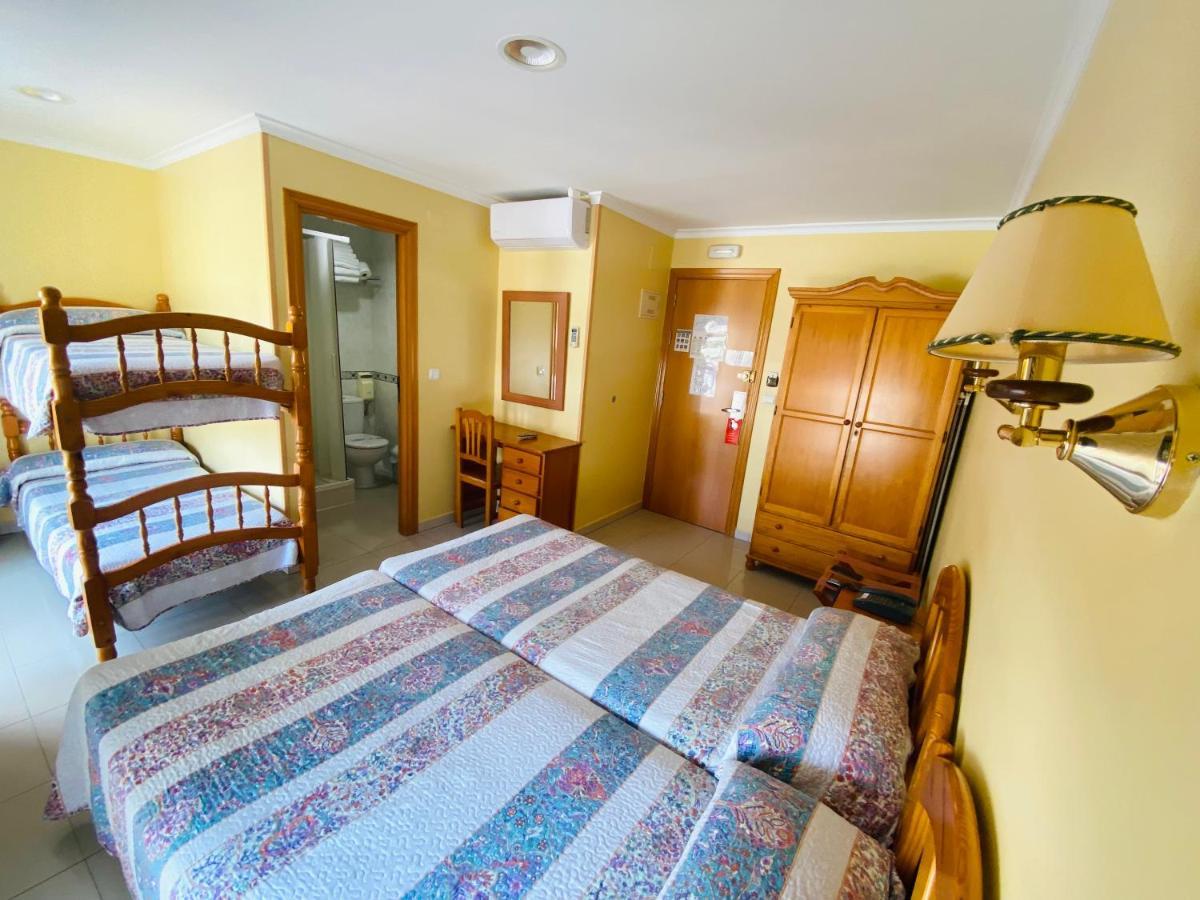 Hostal L'Anfora Dénia Eksteriør billede