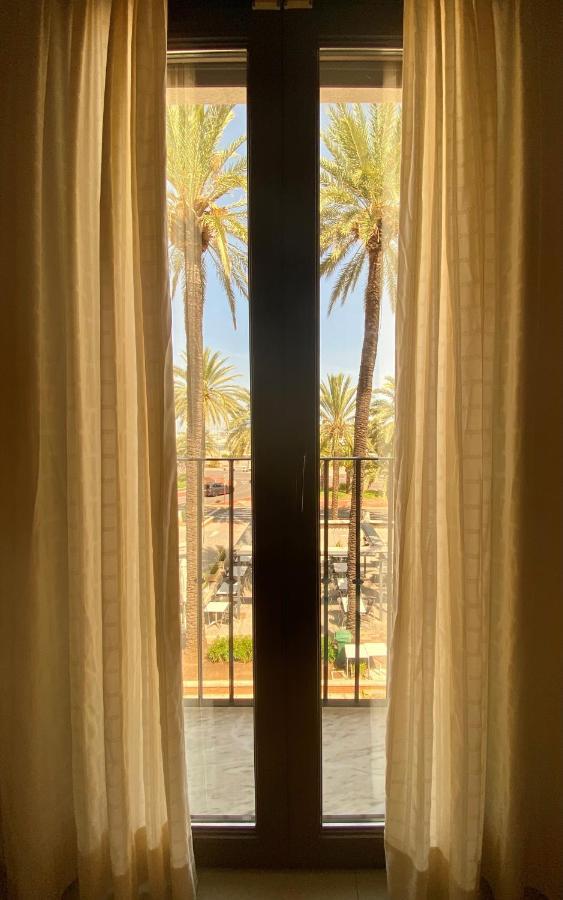 Hostal L'Anfora Dénia Eksteriør billede