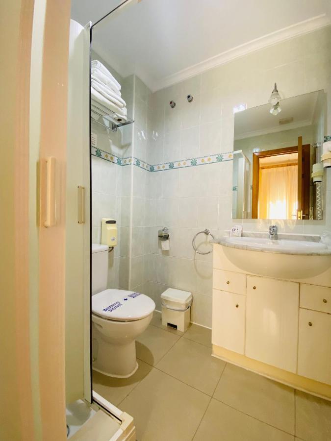 Hostal L'Anfora Dénia Eksteriør billede