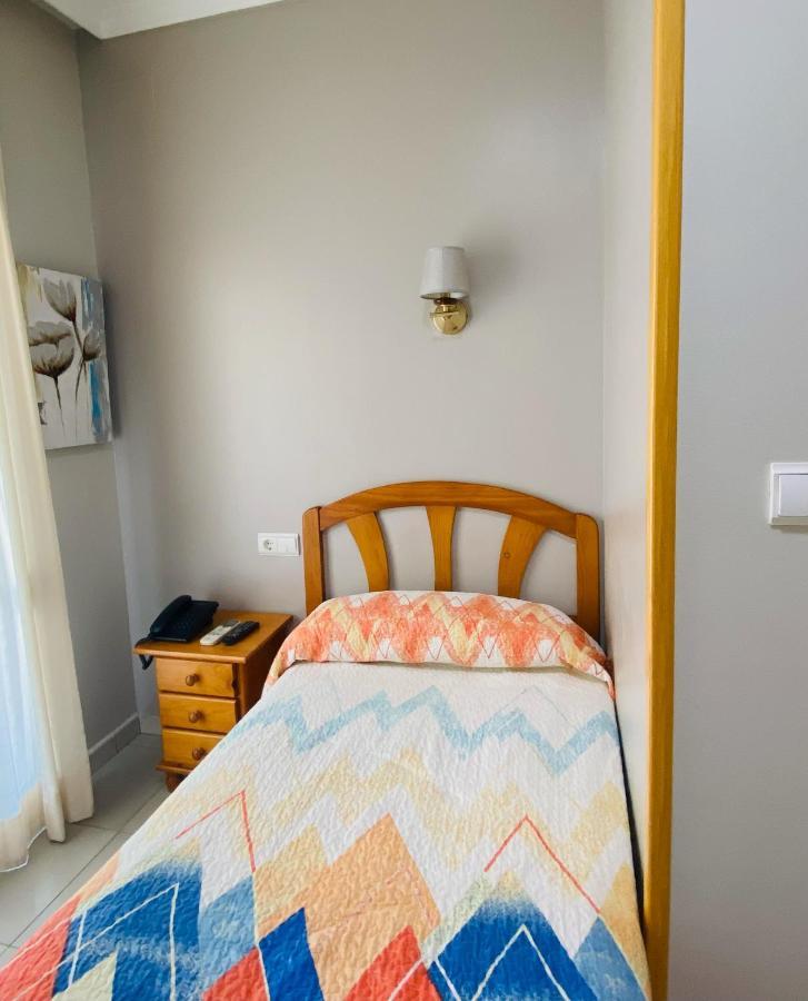 Hostal L'Anfora Dénia Eksteriør billede